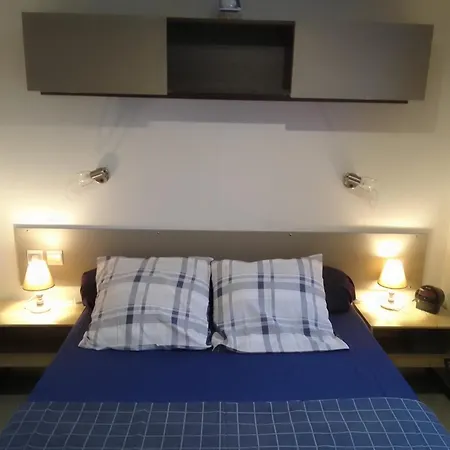 Esperanza Des Landes * Gastes