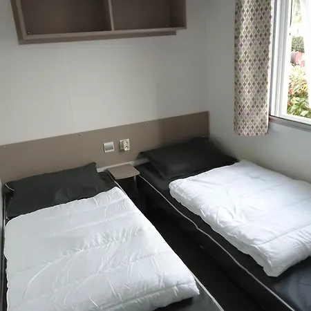 Esperanza Des Landes * Gastes