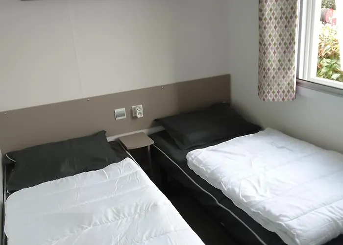 Esperanza Des Landes * Gastes